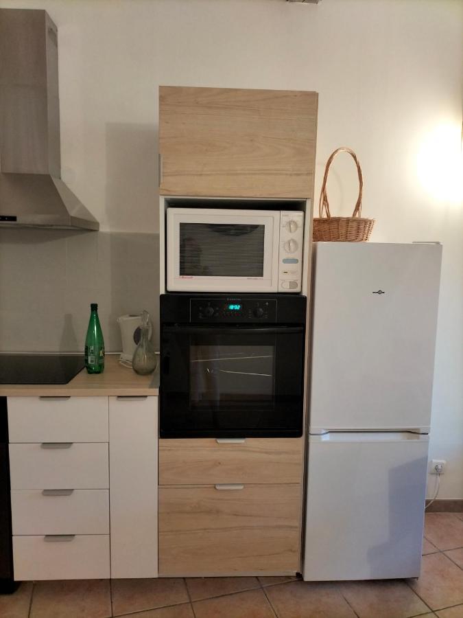 Appartement De Charme Vers Pont du Gard Εξωτερικό φωτογραφία